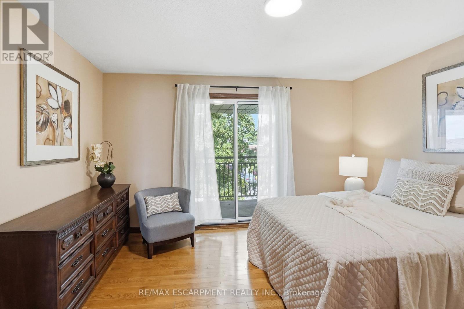 57 NEIL AVENUE - 28
