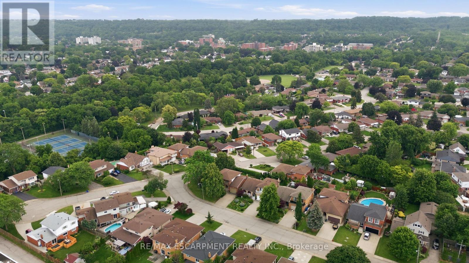 57 NEIL AVENUE - 49