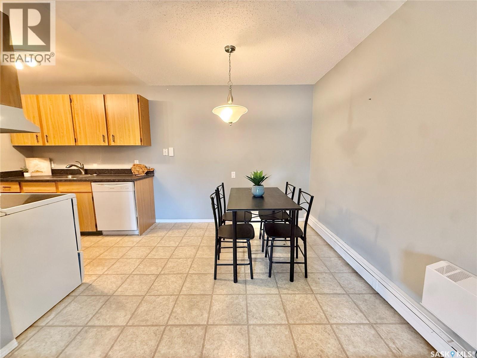 #627 510 Prairie AVENUE - 4