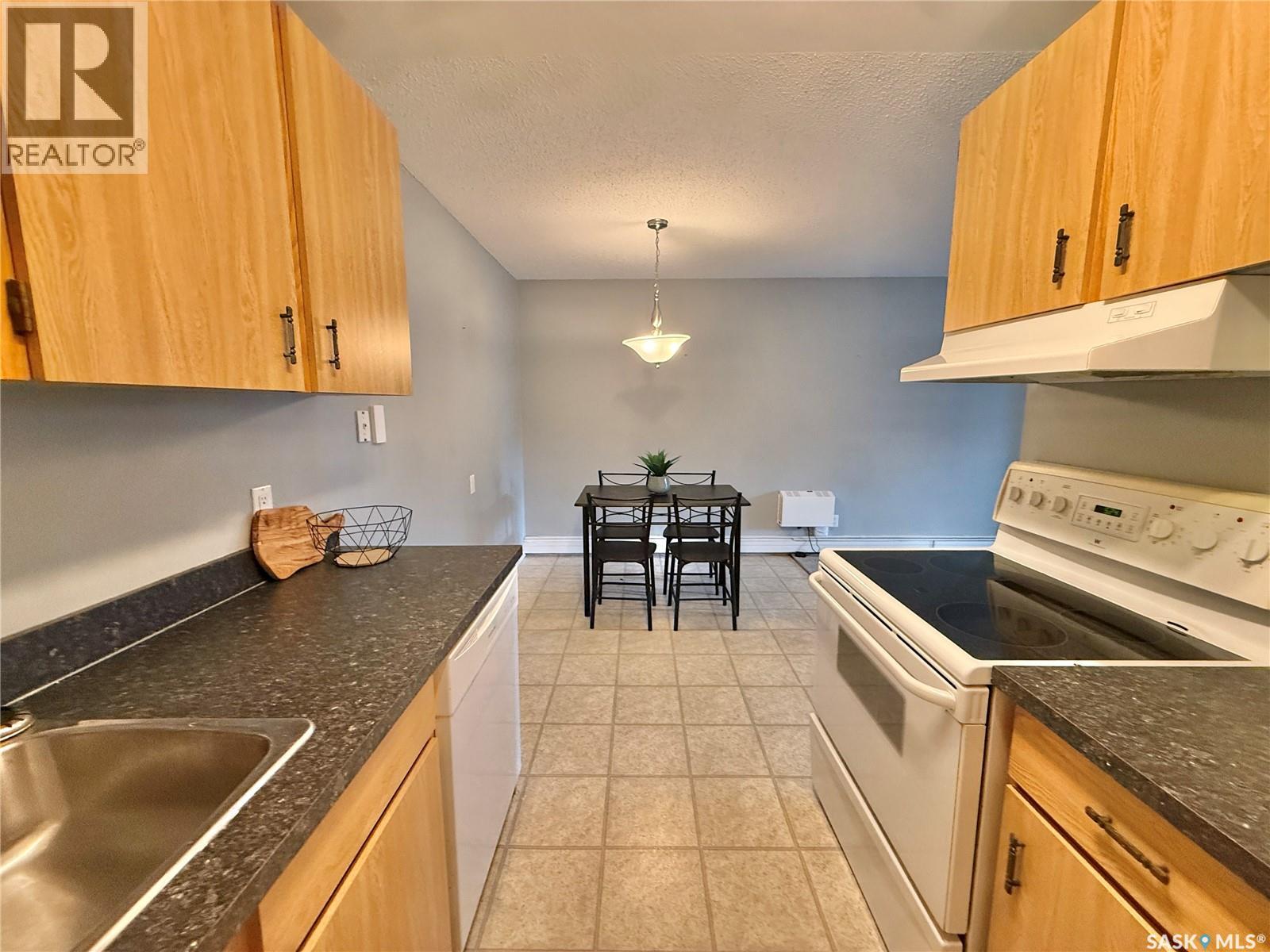 #627 510 Prairie AVENUE - 6