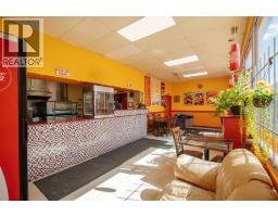 3930 32 Street Ne, Calgary, AB T1Y7C1 Photo 11