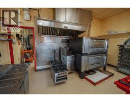 3930 32 Street Ne, Calgary, AB T1Y7C1 Photo 19