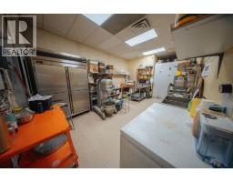 3930 32 Street Ne, Calgary, AB T1Y7C1 Photo 21