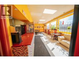 3930 32 Street Ne, Calgary, AB T1Y7C1 Photo 8