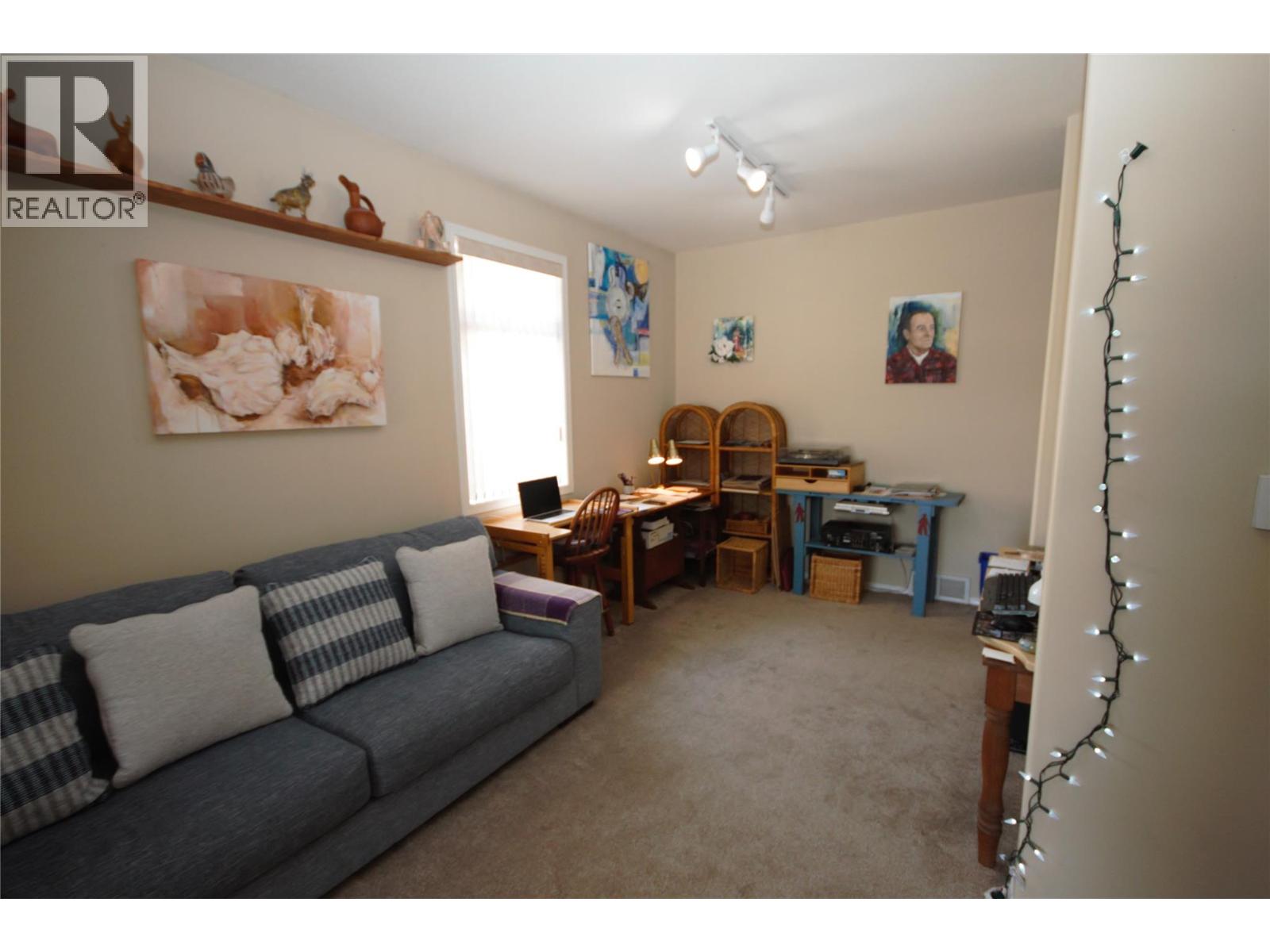 189 WILLOWS Place - 14