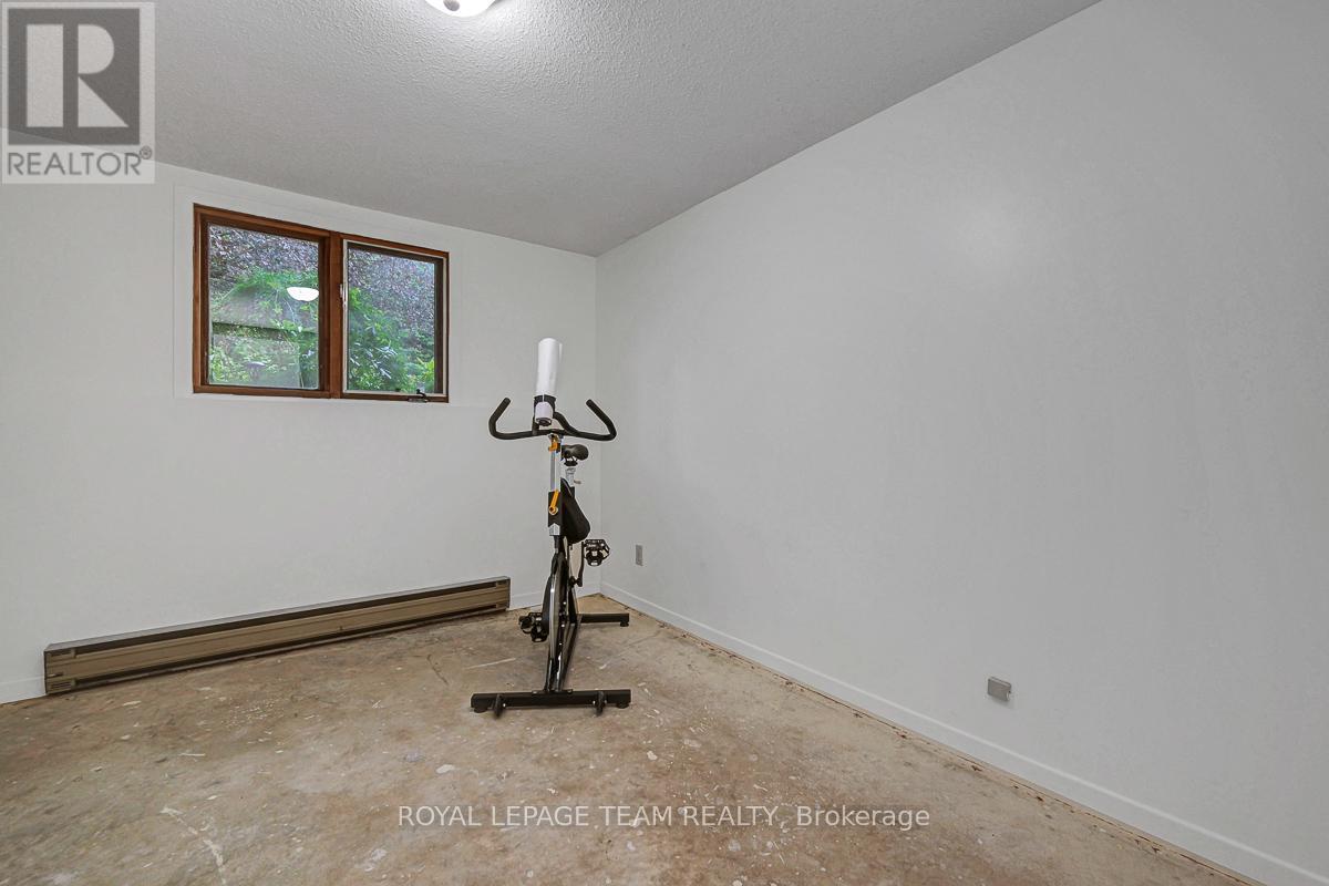 324 COUNTY RD. 25 ROAD - 36
