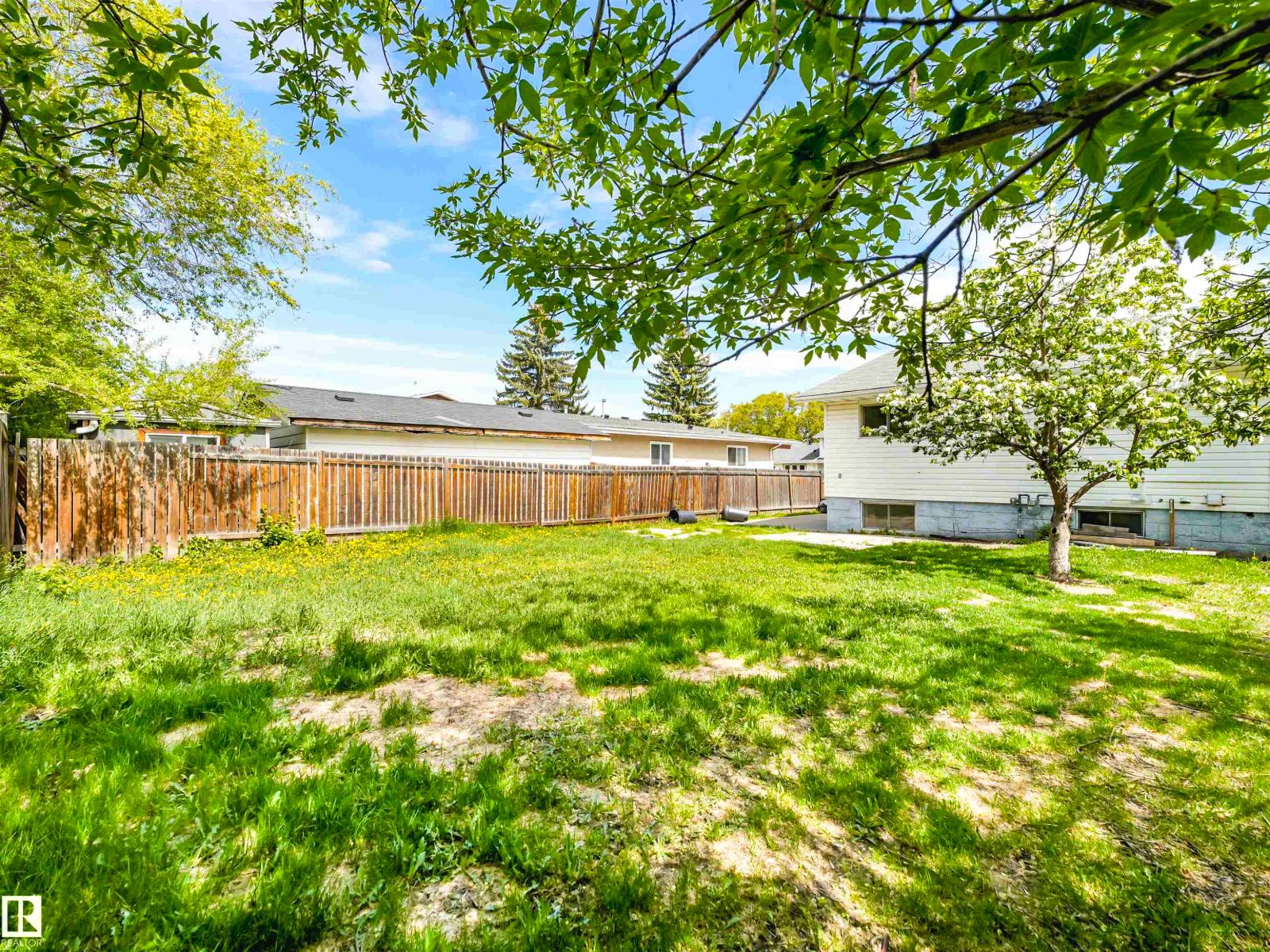 13114 30 ST NW - 18