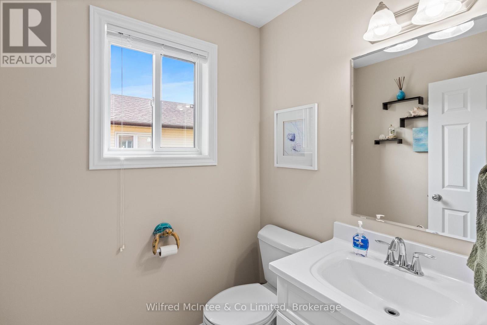 464 JOSEPH STREET - 15