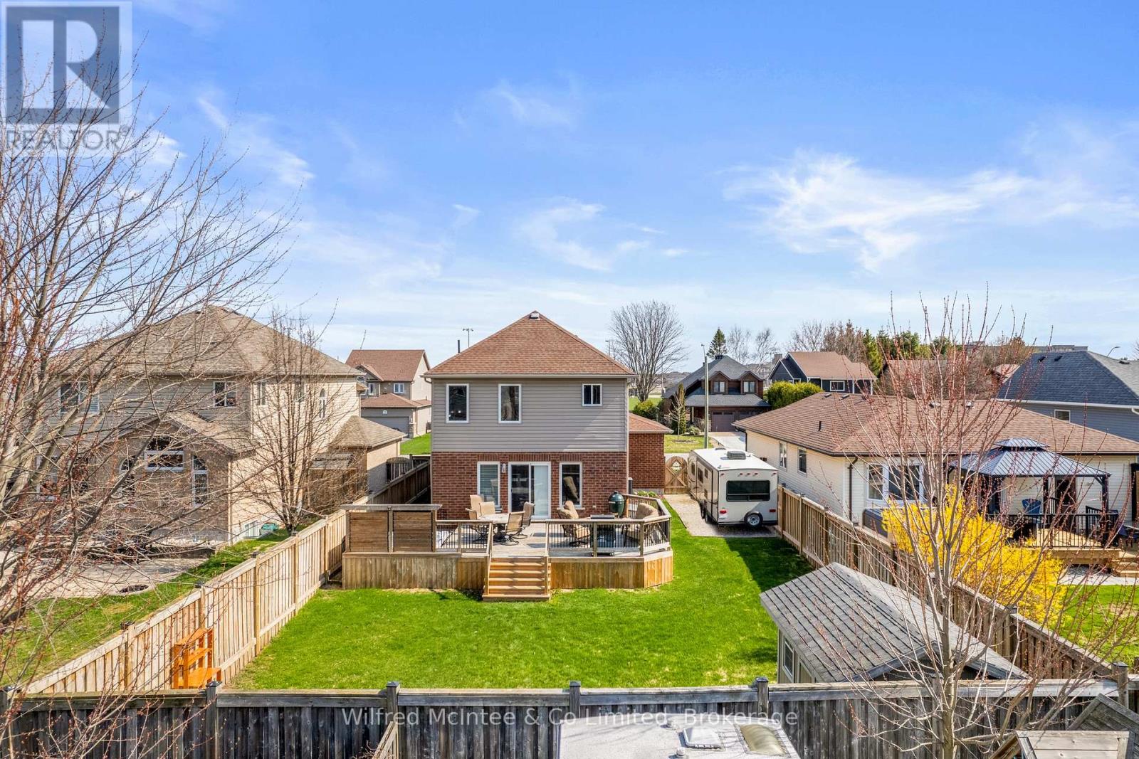 464 JOSEPH STREET - 2