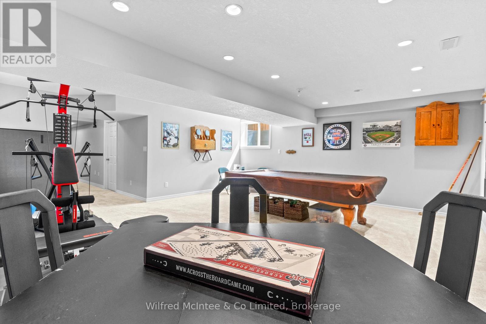 464 JOSEPH STREET - 27