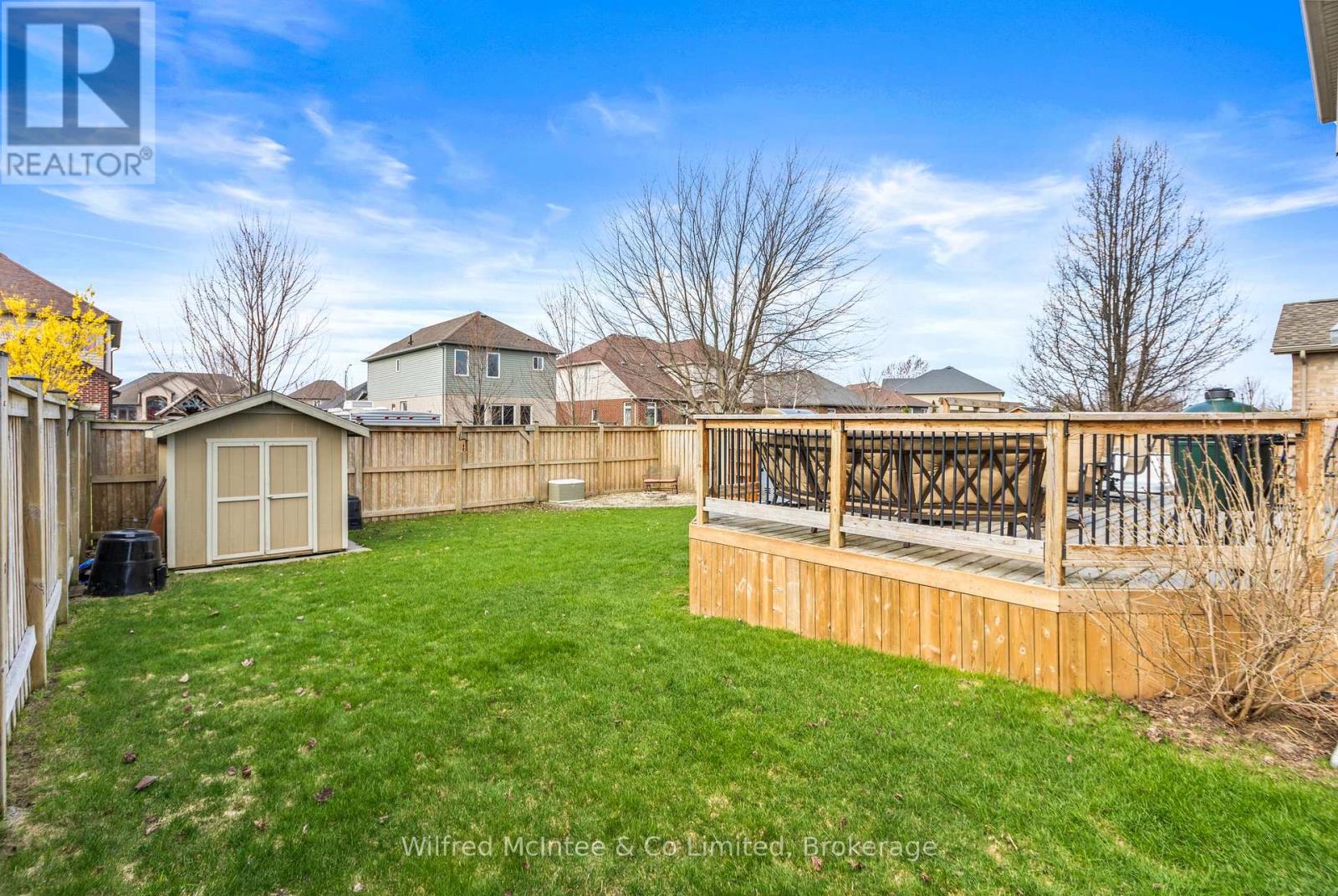 464 JOSEPH STREET - 34