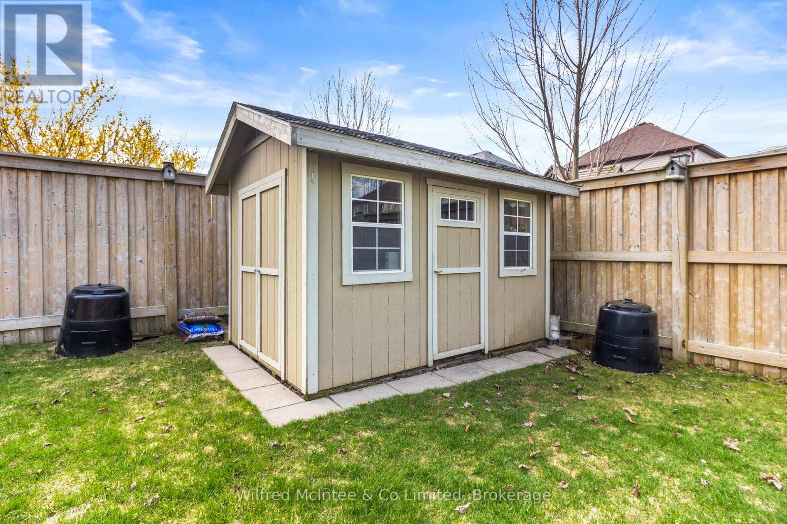 464 JOSEPH STREET - 38
