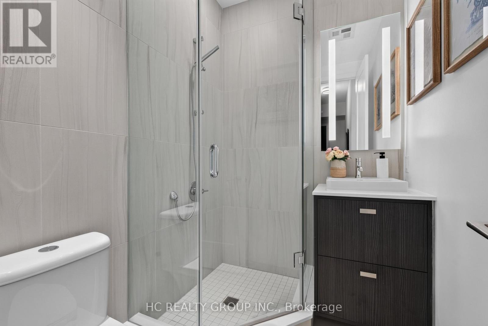 #2515 470 FRONT STREET W - 19