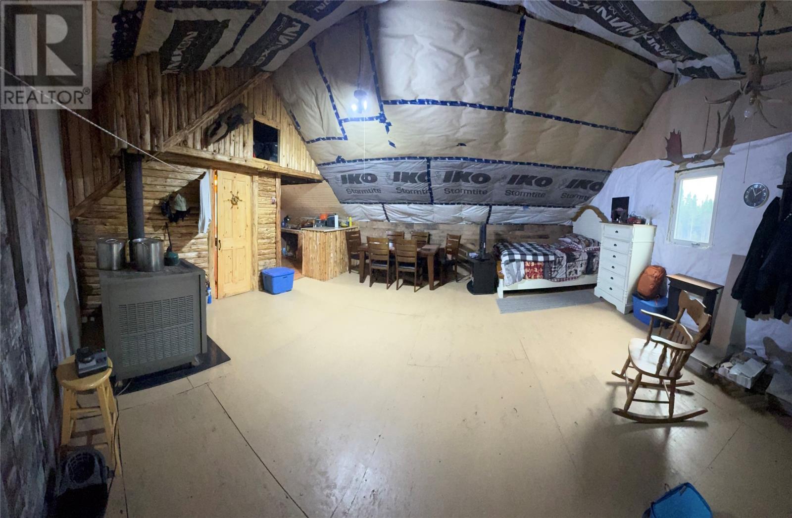 9 Piccadilly Slant Road - 19