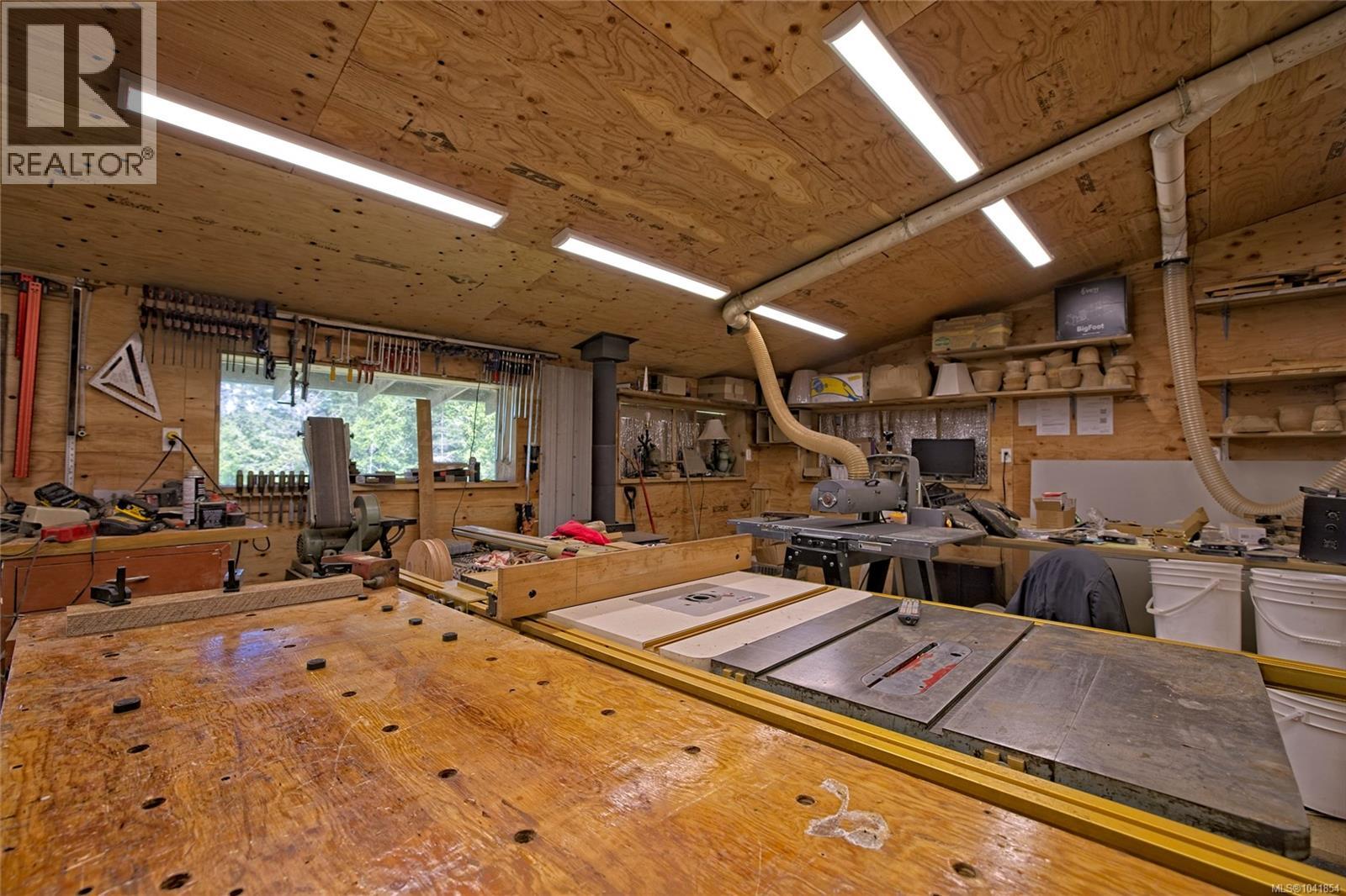 378 Rainbow Rd - 12