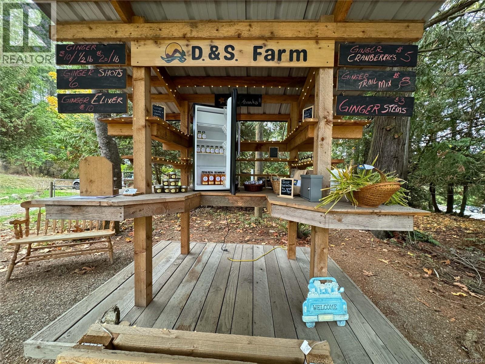 378 Rainbow Rd - 2