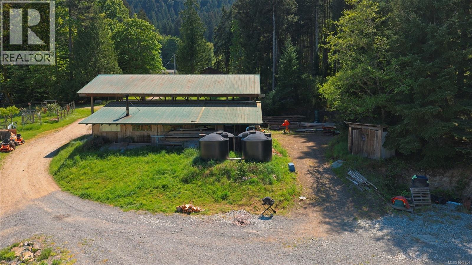 378 Rainbow Rd - 8