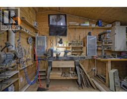 378 Rainbow Rd, Salt Spring, BC V8K2M4 Photo 15