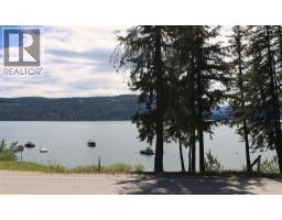 5185 Squilax Anglemont Road, Celista, BC V0E1M6 Photo 22