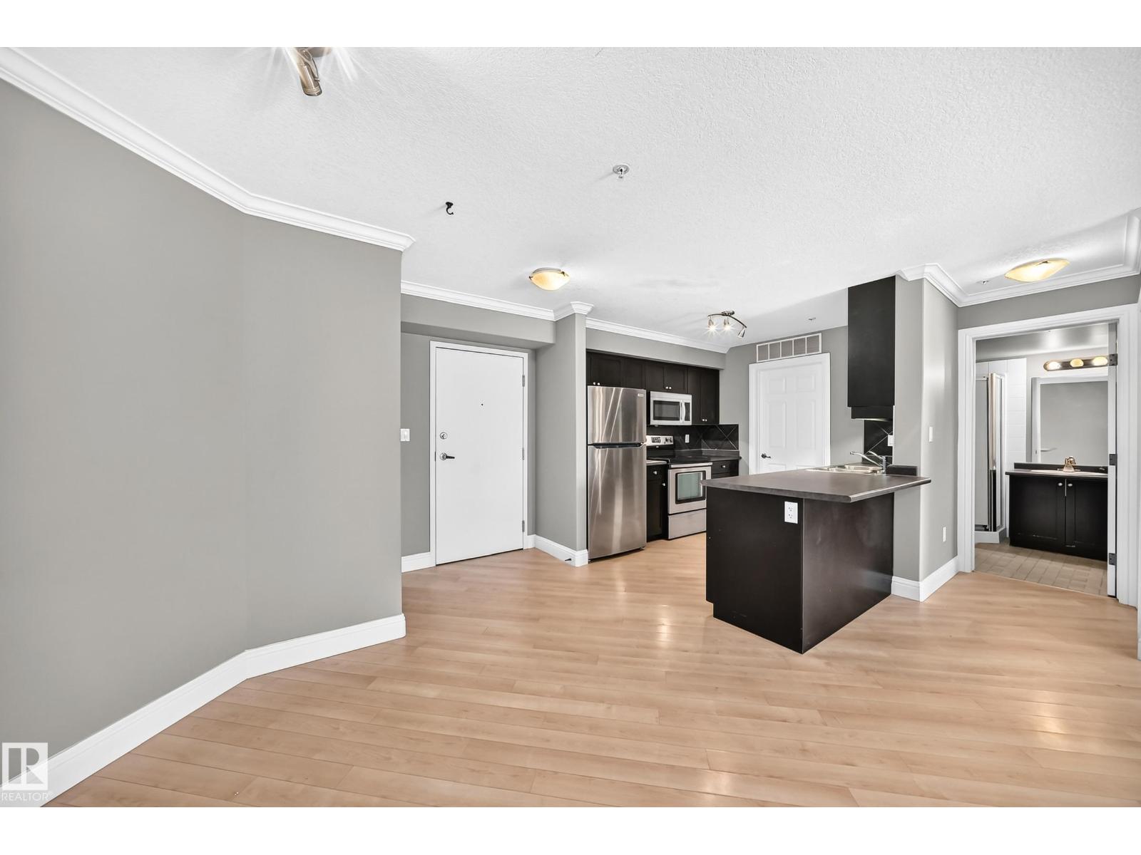 #202 14608 125 ST NW - 3