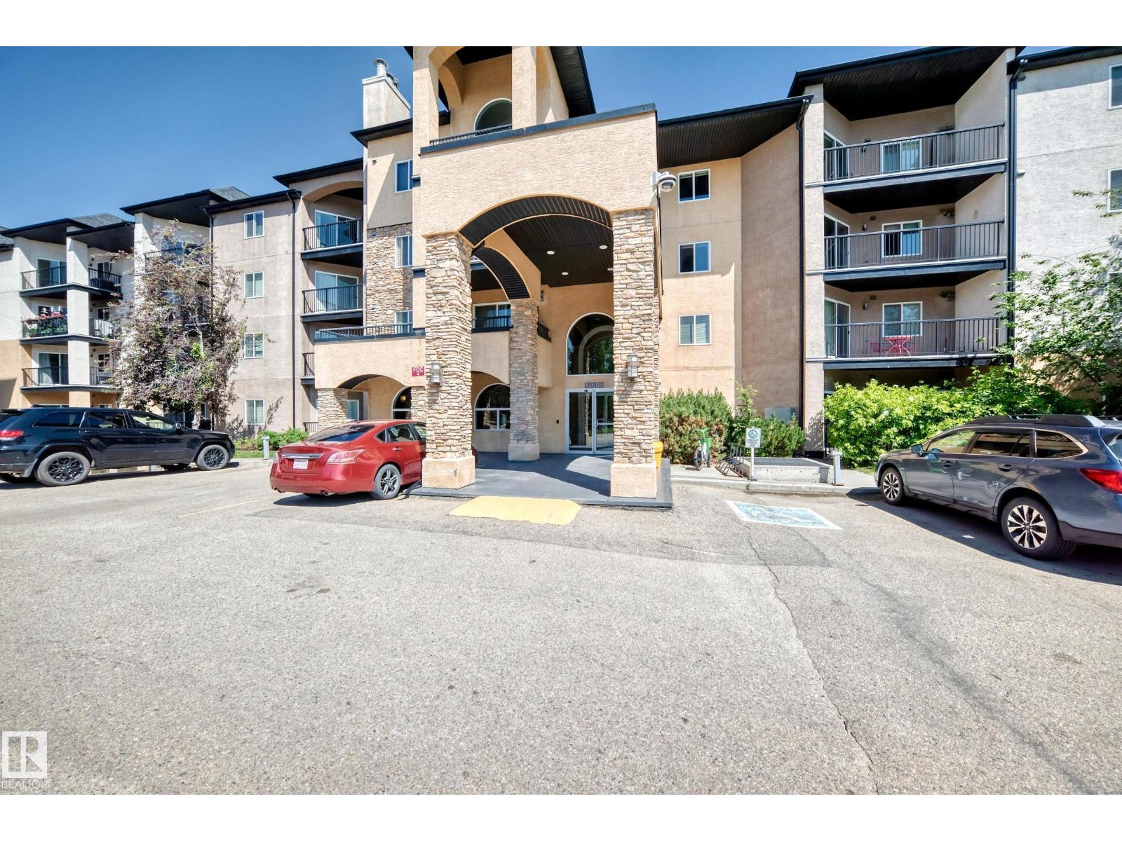 #202 14608 125 ST NW - 36