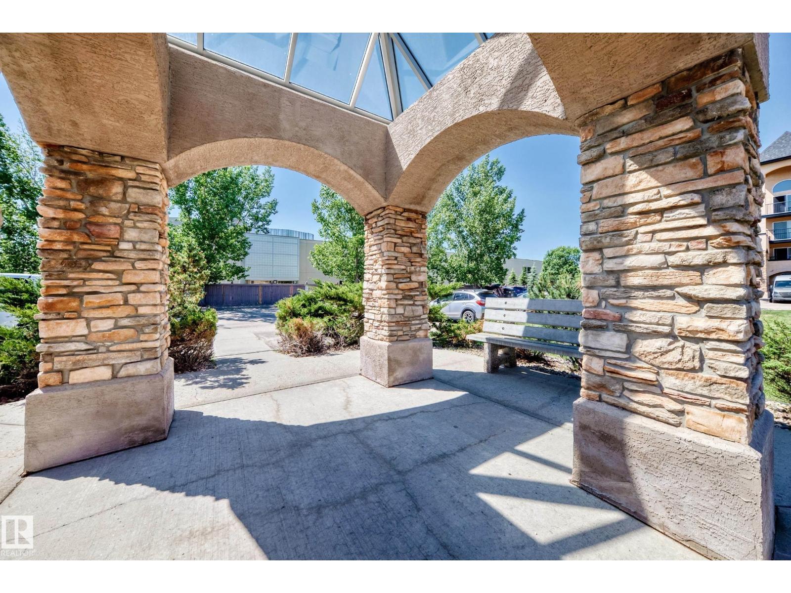 #202 14608 125 ST NW - 39