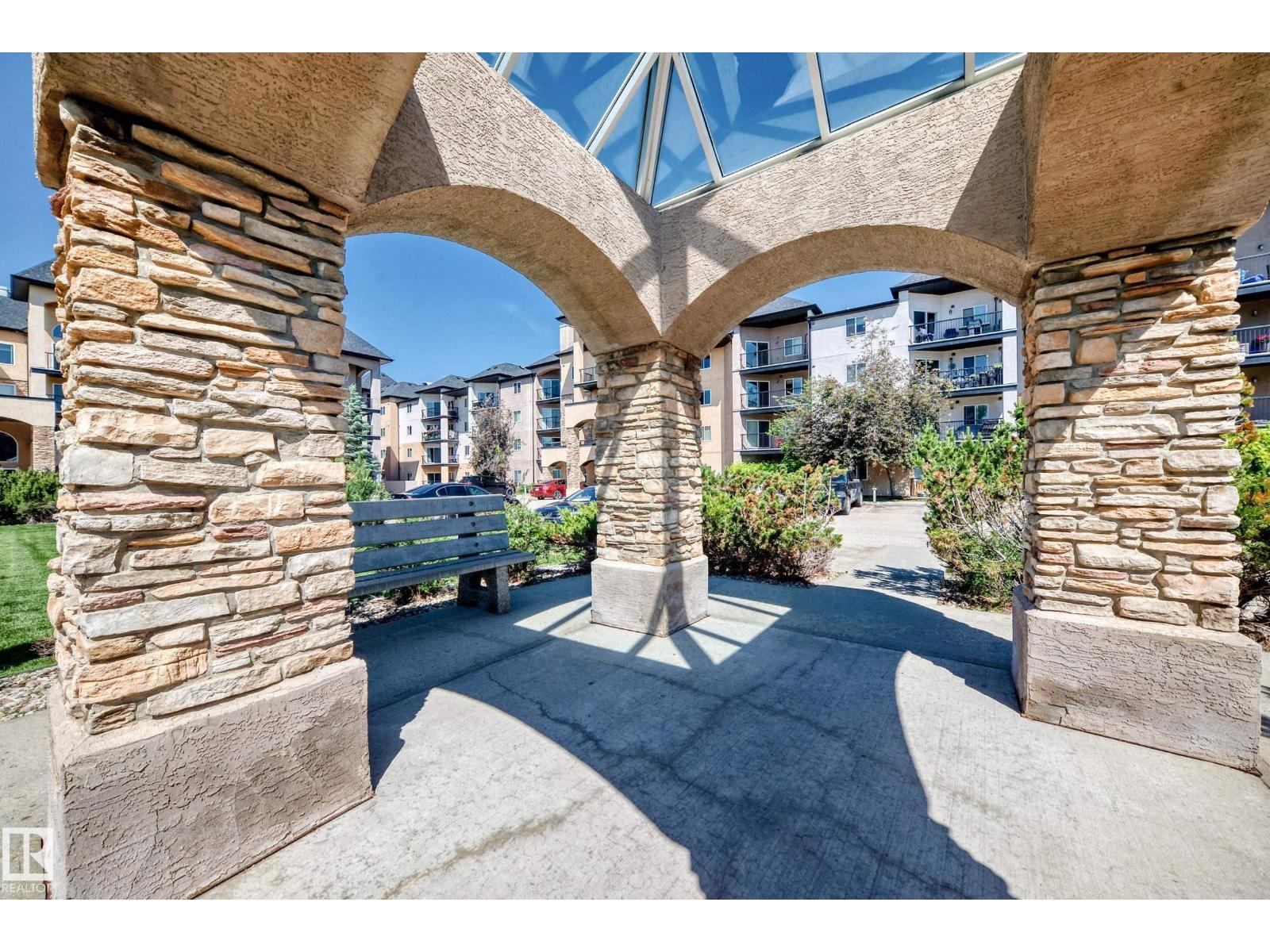 #202 14608 125 ST NW - 40