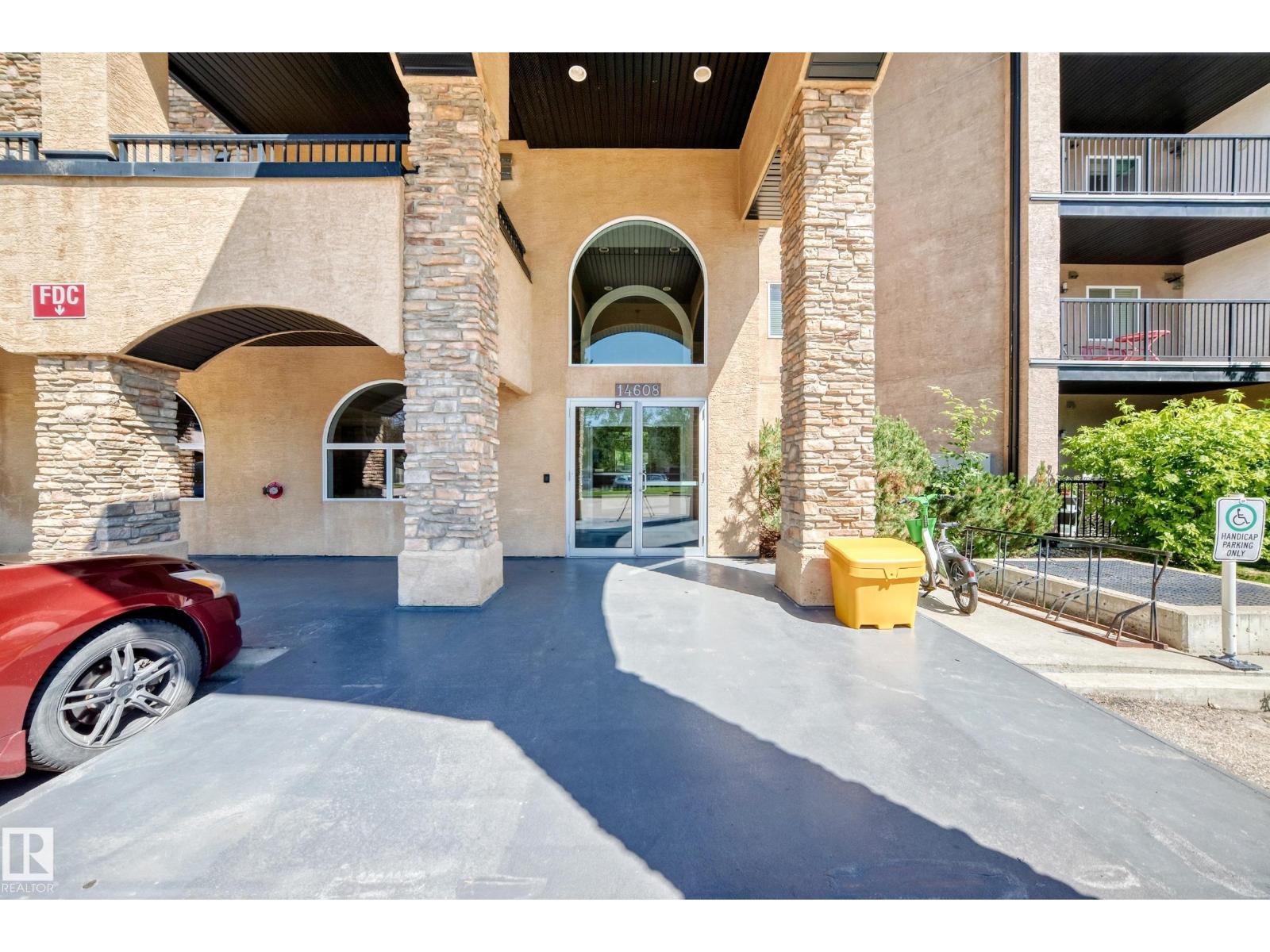 #202 14608 125 ST NW - 44