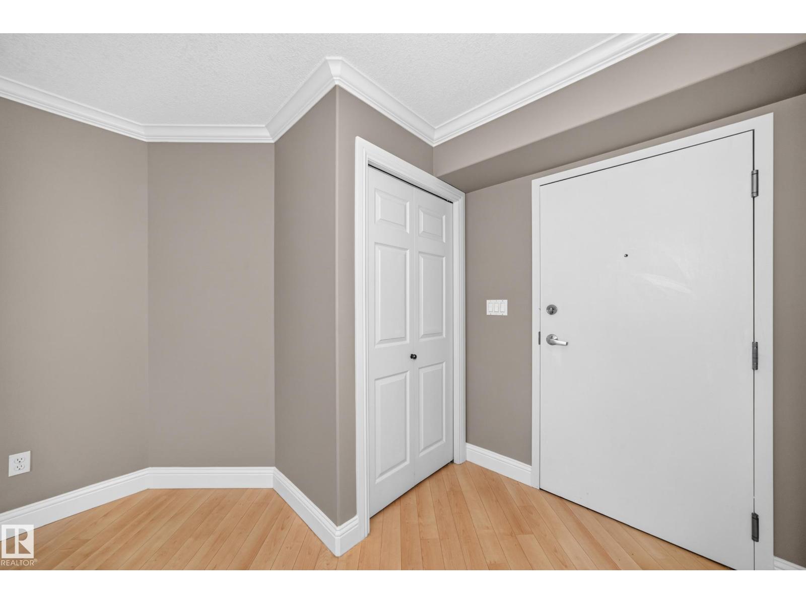 #202 14608 125 ST NW - 45