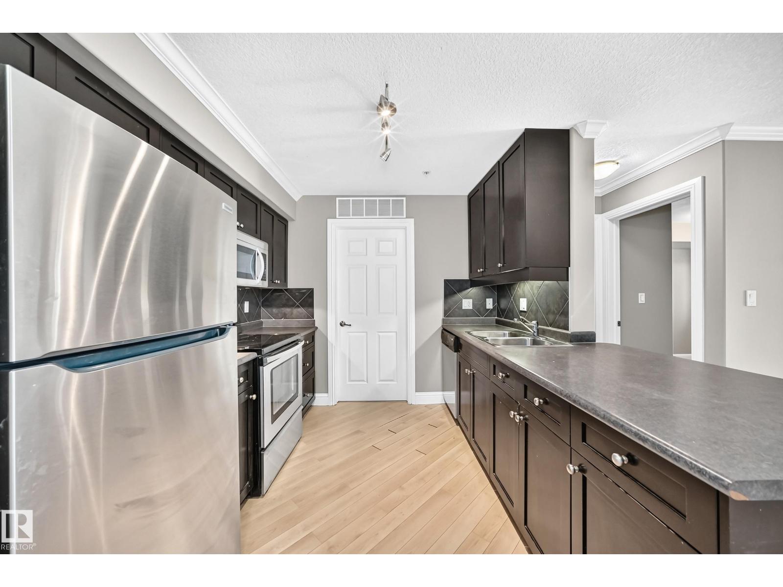 #202 14608 125 ST NW - 47