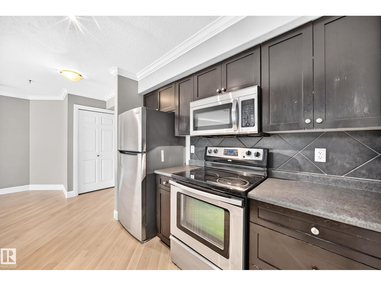 #202 14608 125 ST NW - 49