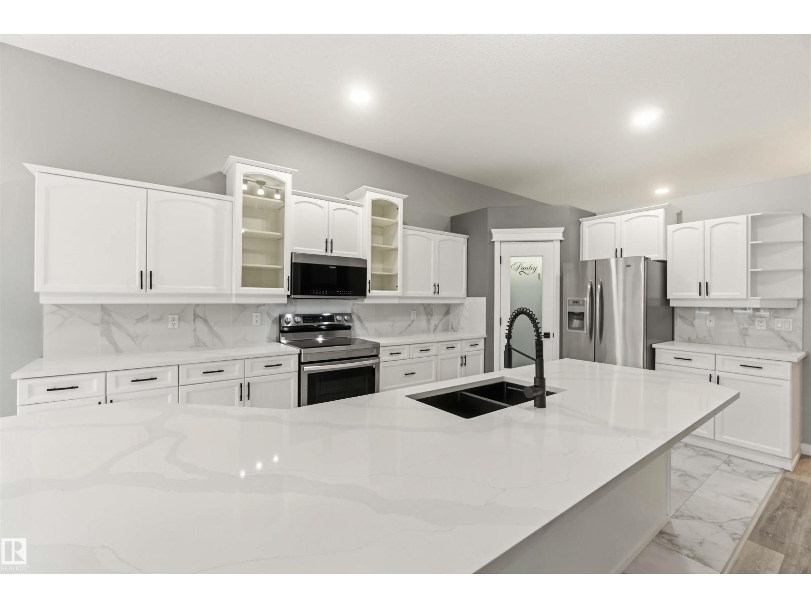 29 RUE BOUCHARD - 27