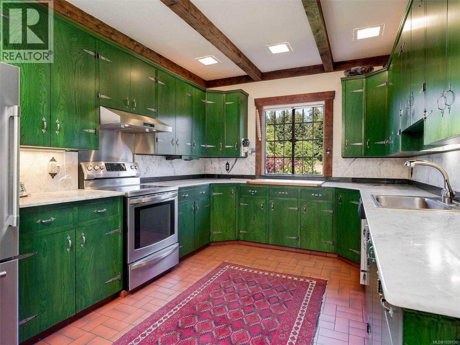 10814 Beach Rd - 28