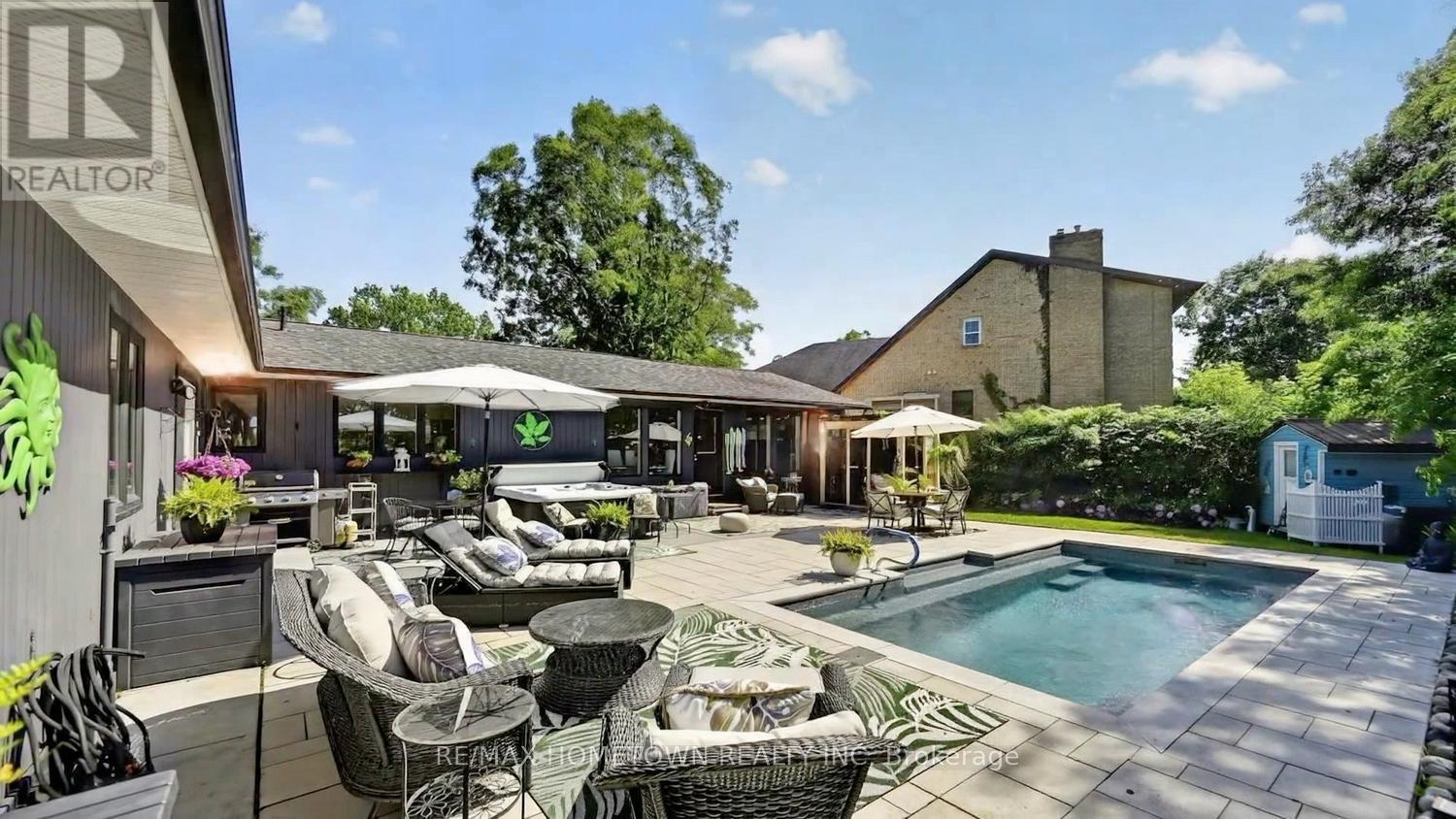 23 PINEVIEW ROAD - 5