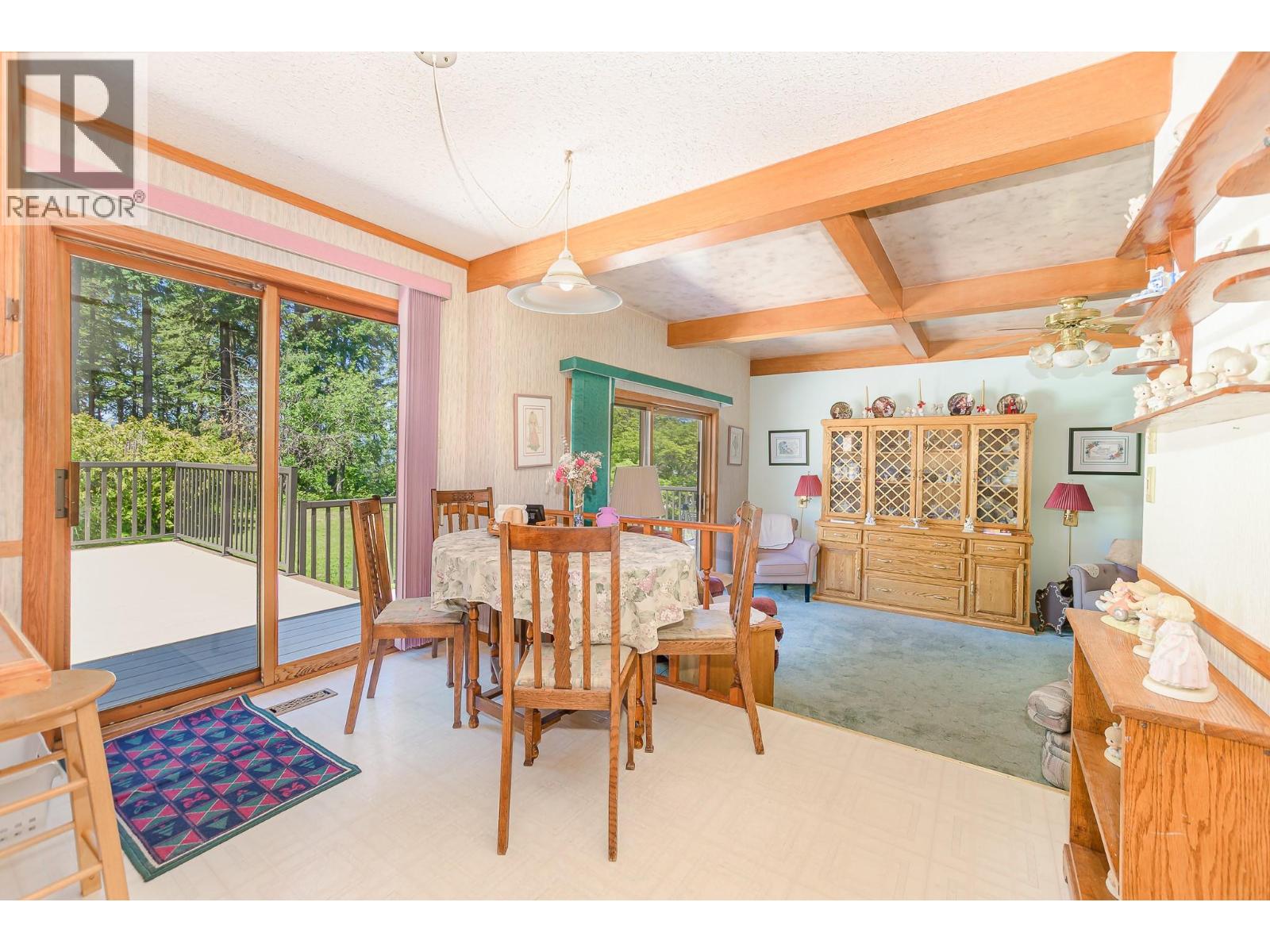 2392 Mt Tuam Crescent - 33