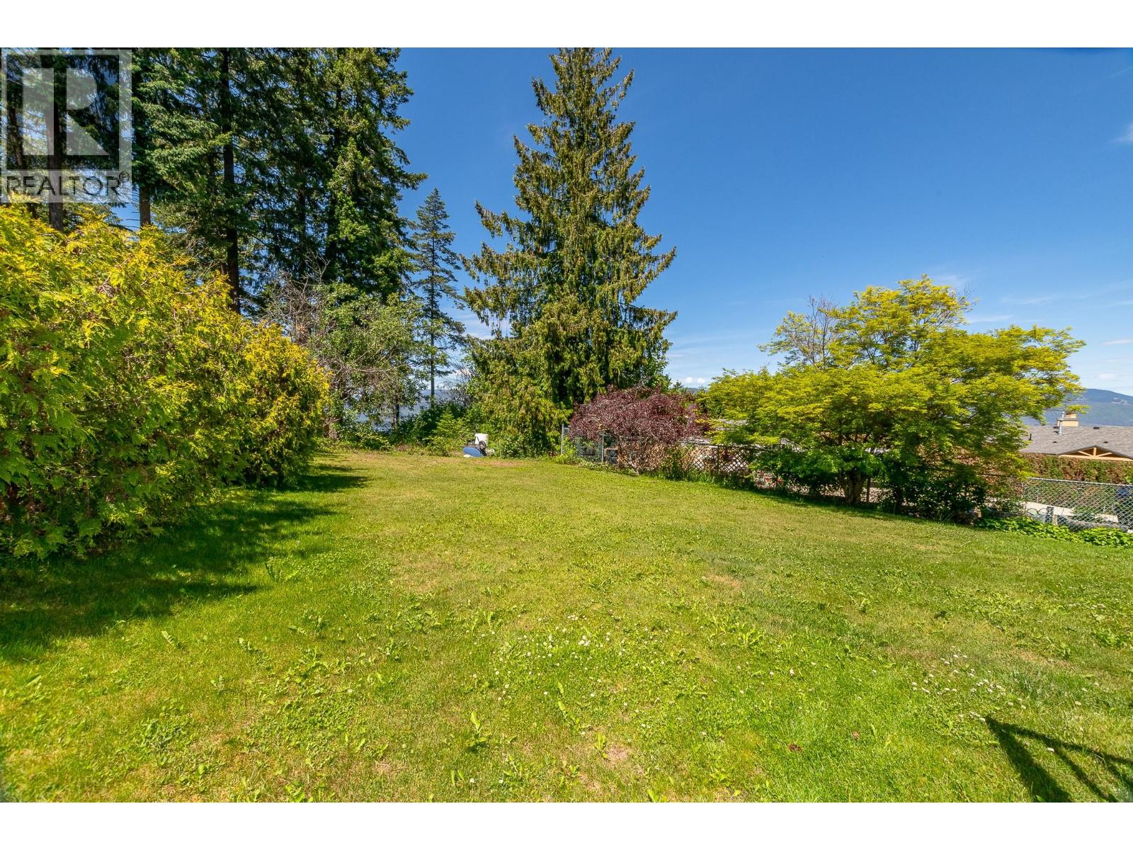 2392 Mt Tuam Crescent - 6
