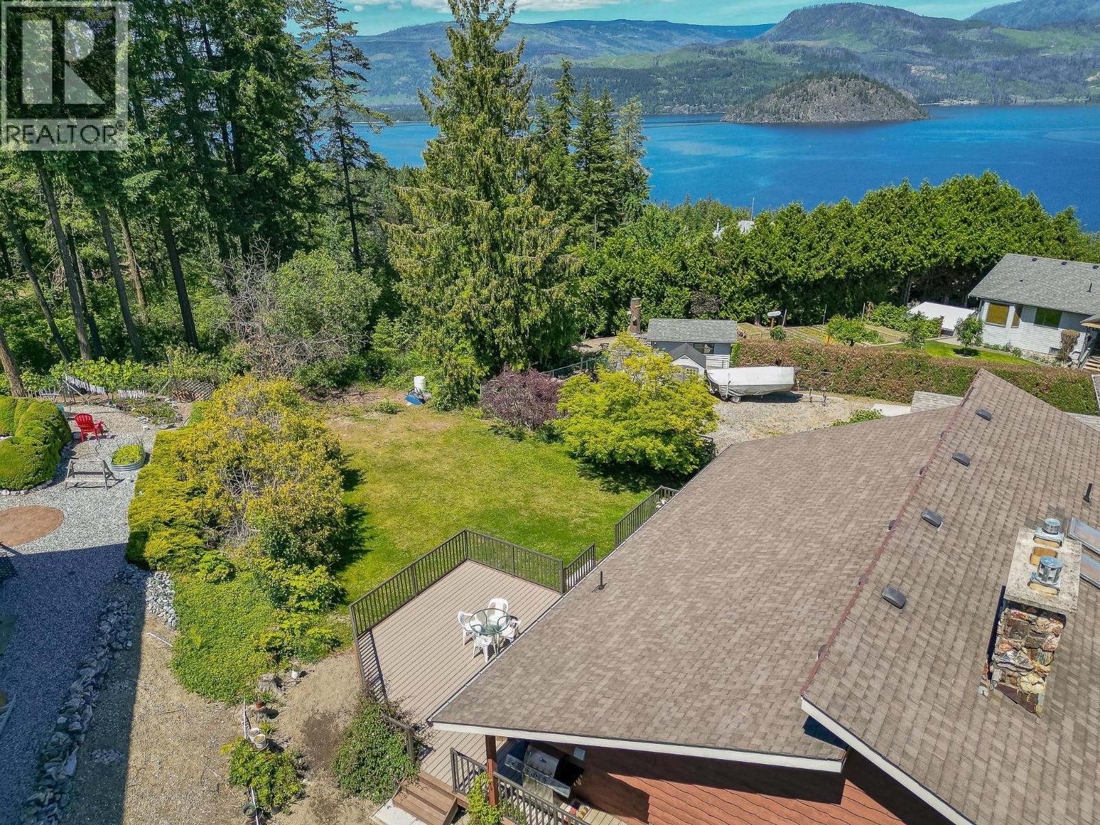 2392 Mt Tuam Crescent - 35