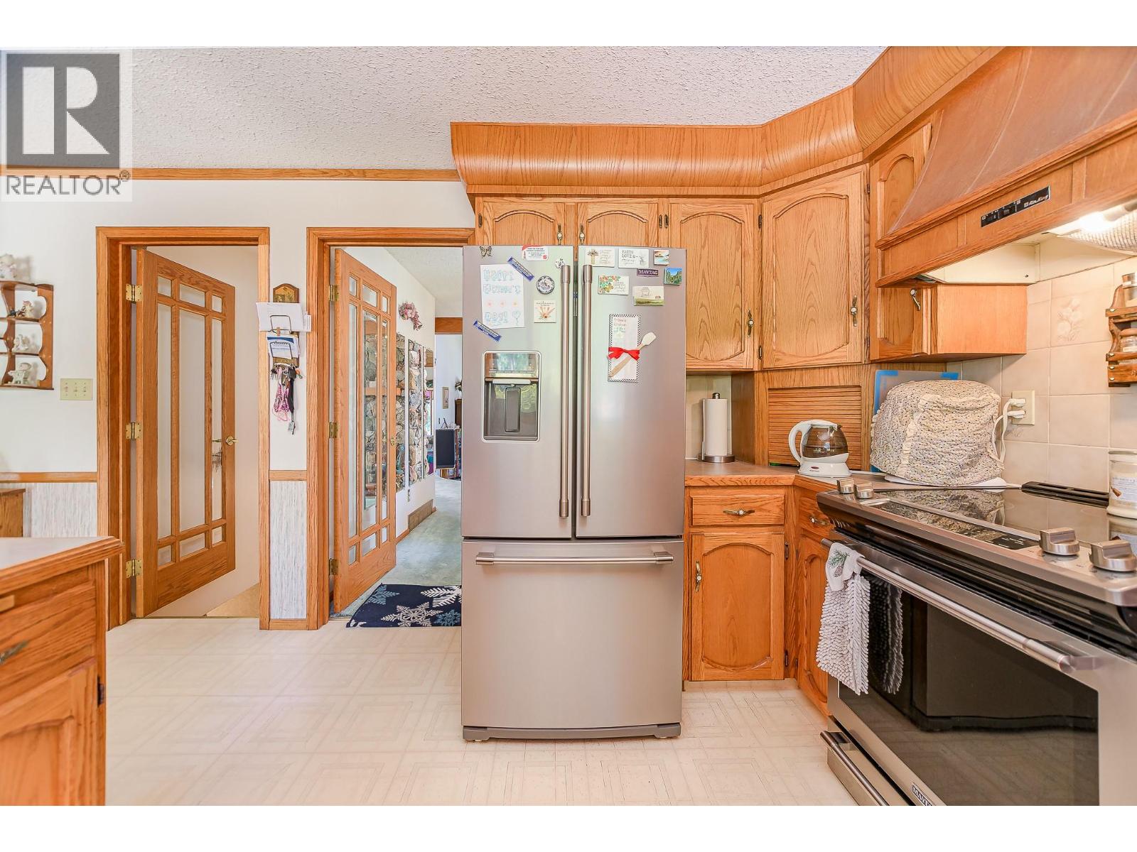 2392 Mt Tuam Crescent - 24