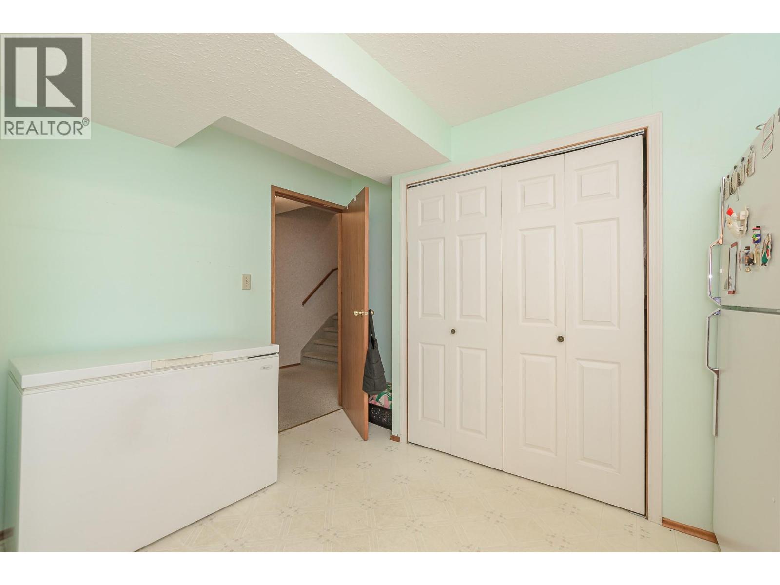 2392 Mt Tuam Crescent - 55