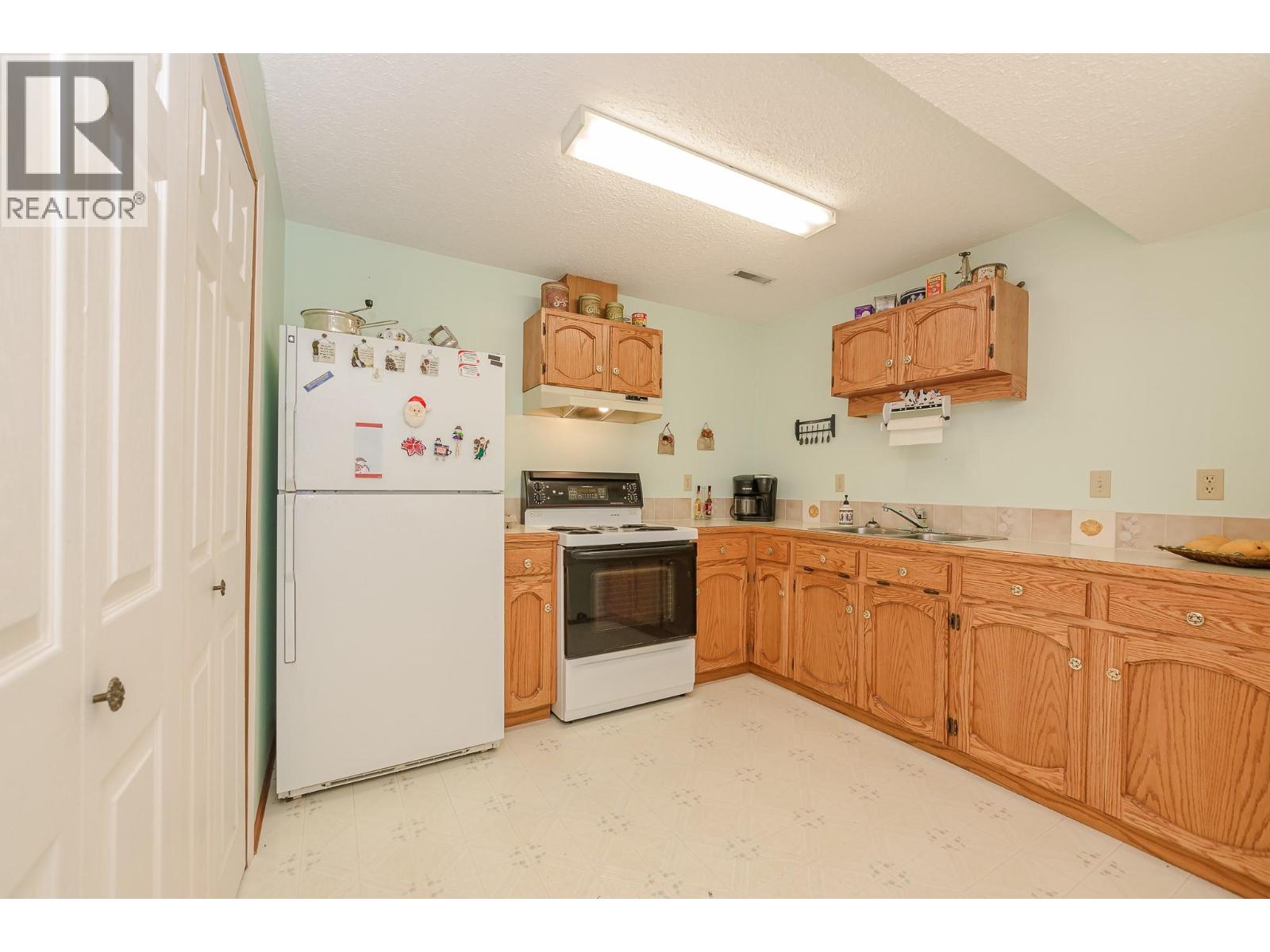 2392 Mt Tuam Crescent - 53