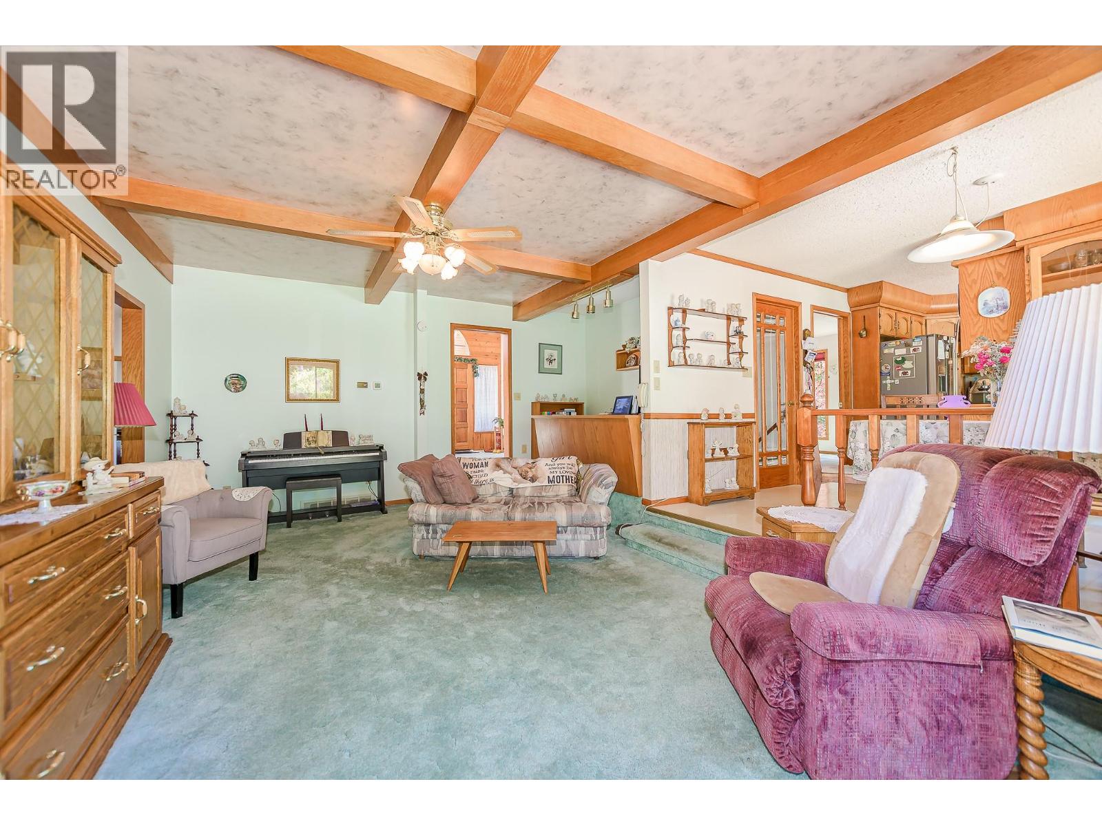 2392 Mt Tuam Crescent - 31