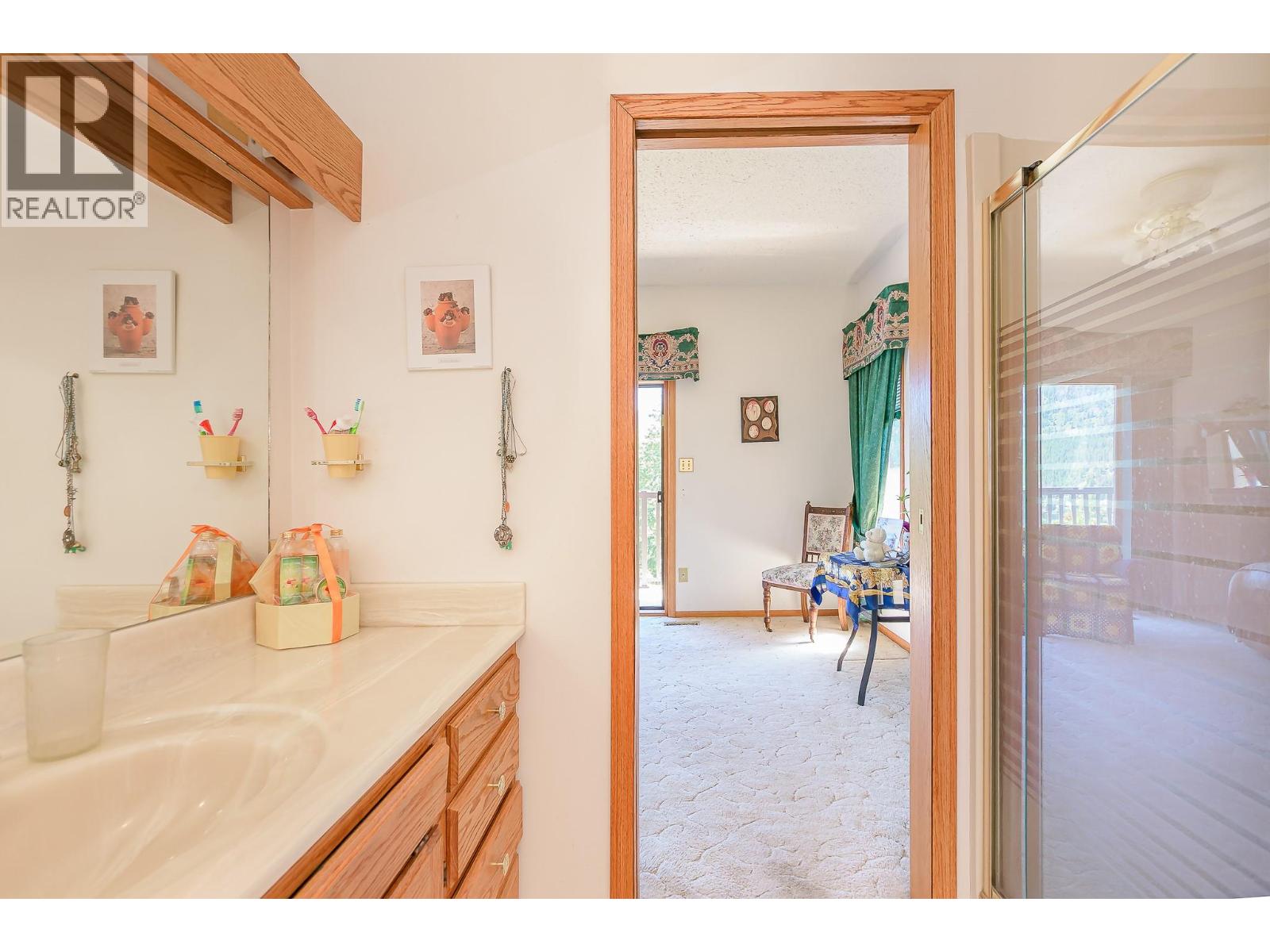 2392 Mt Tuam Crescent - 42