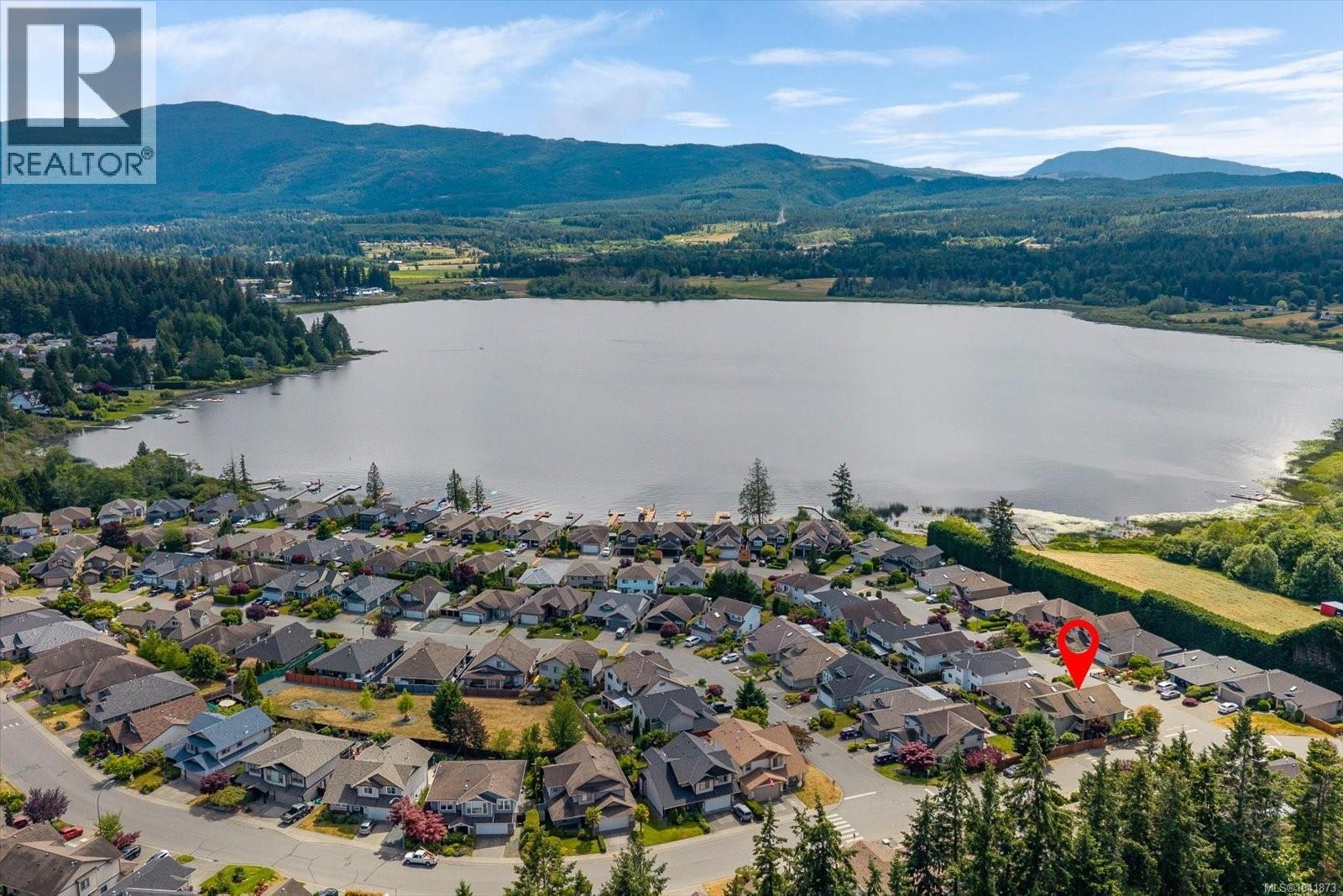 5880 Quarry Cres - 2