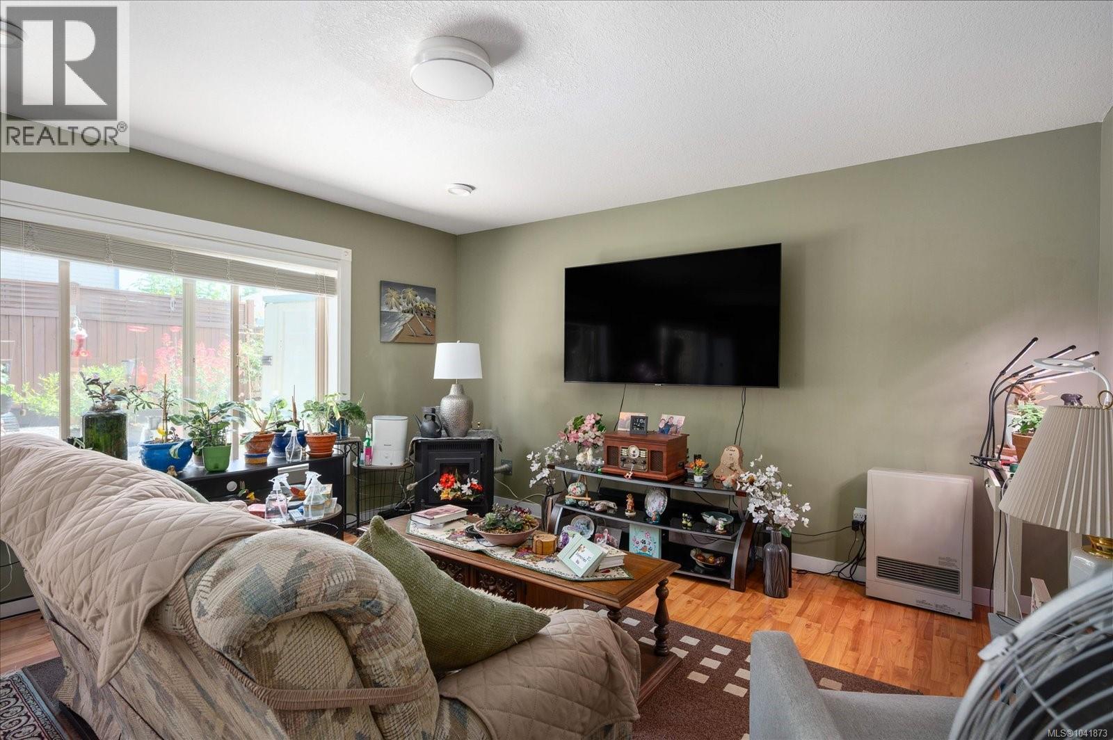5880 Quarry Cres - 31