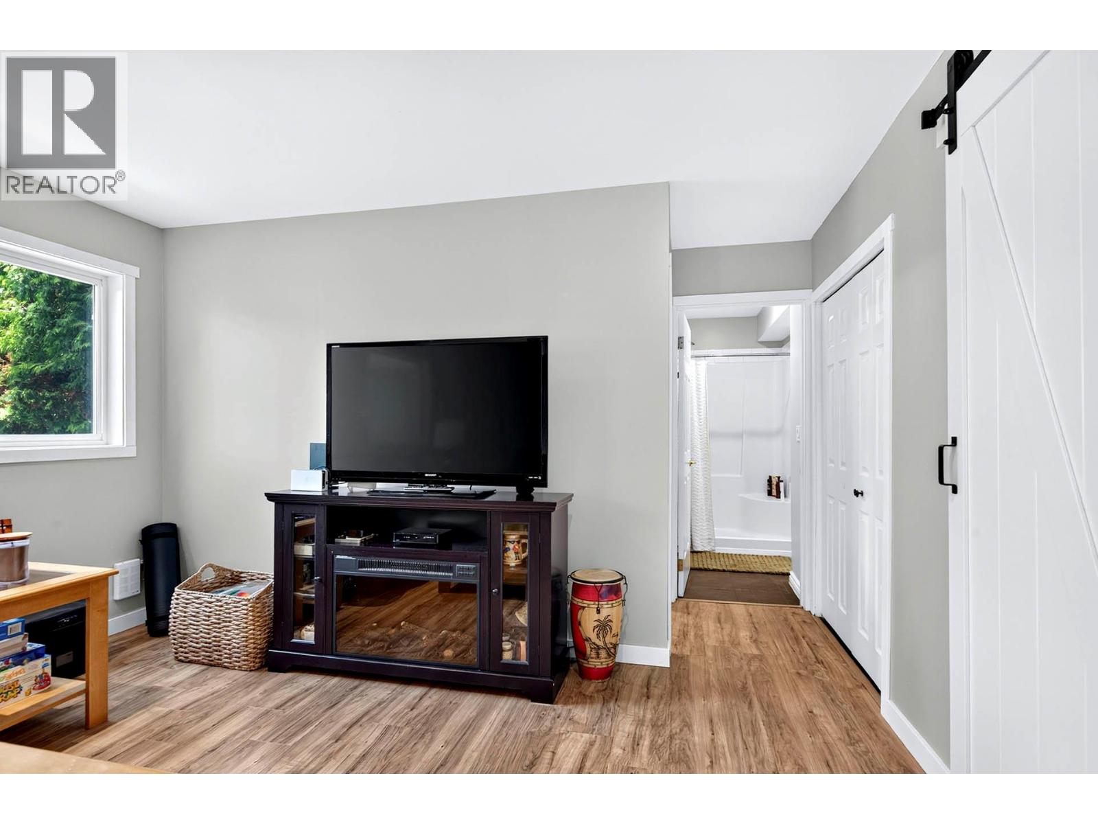 6488 Dallas Drive - 38
