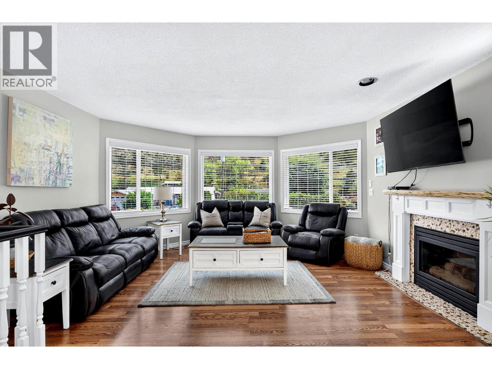 6488 Dallas Drive - 9