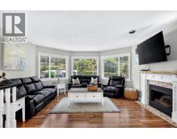 Living room - 6488 Dallas Drive, Kamloops, BC V2C4X5 Photo 9