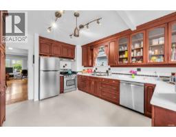 3174 W 10th Avenue, Vancouver, BC V6K2K9 Photo 13