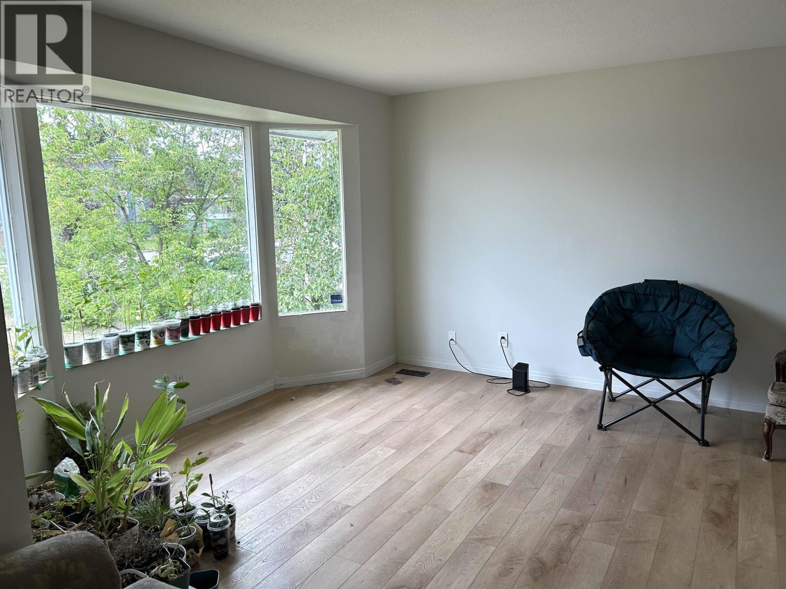 450 KELLY STREET - 3