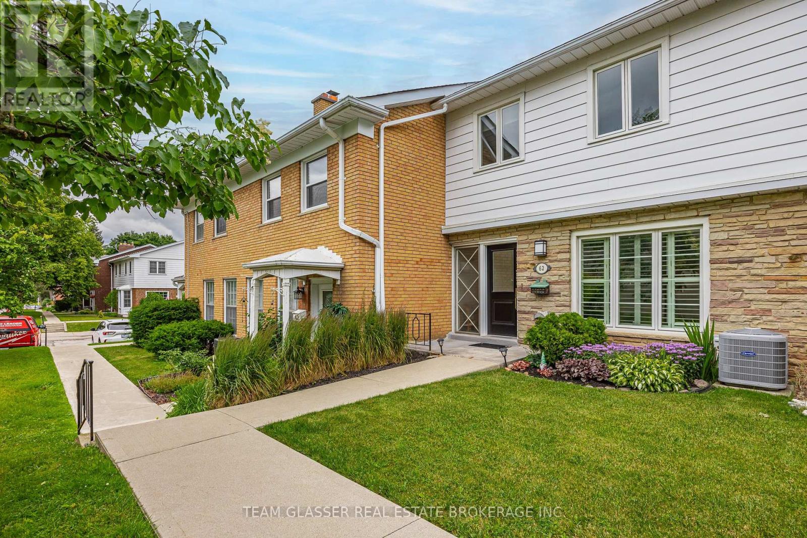 #62 1220 ROYAL YORK ROAD - 2